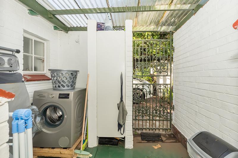 3 Bedroom Property for Sale in Kenilworth Western Cape